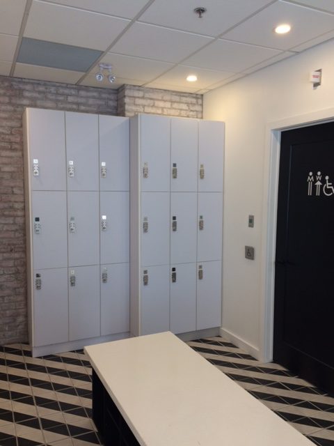 An image of the change area and lockers inside the Pop Physique Toronto studio.